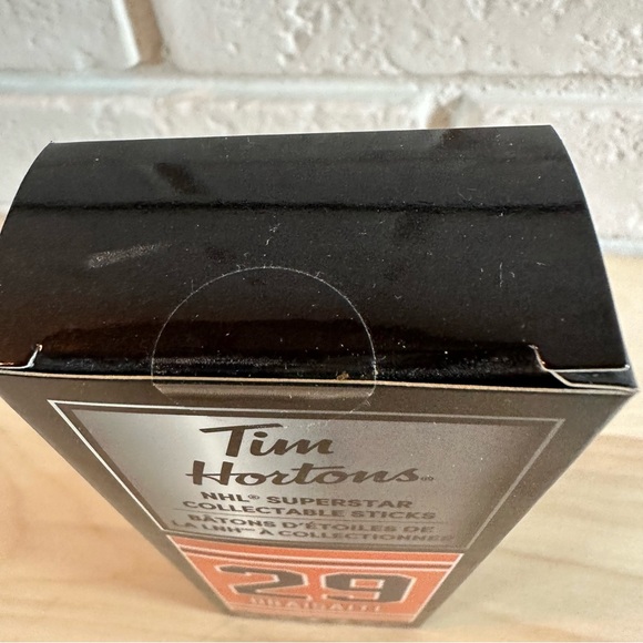 2021 Oilers Leon Draisaitl NHL Tim Hortons Superstar Collectable Stick Sealed - Picture 5 of 5